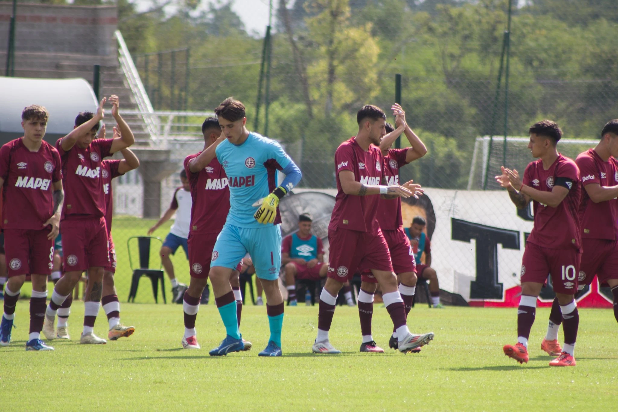 Reserva Lanús 1 River 3 (01)