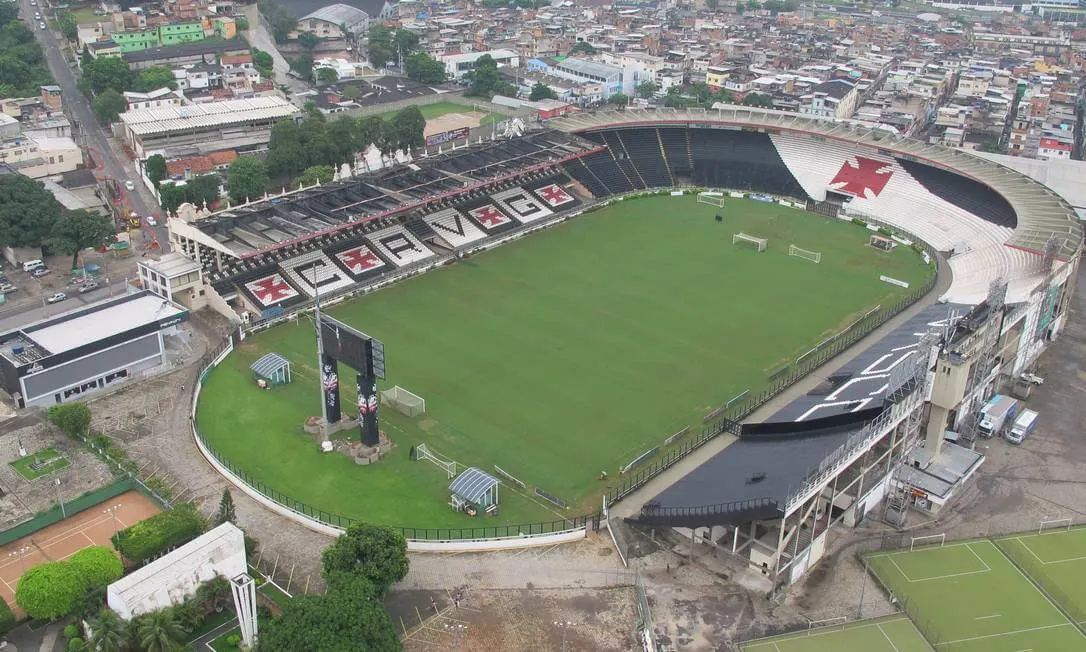 Estadio Vasco Da Gama 01