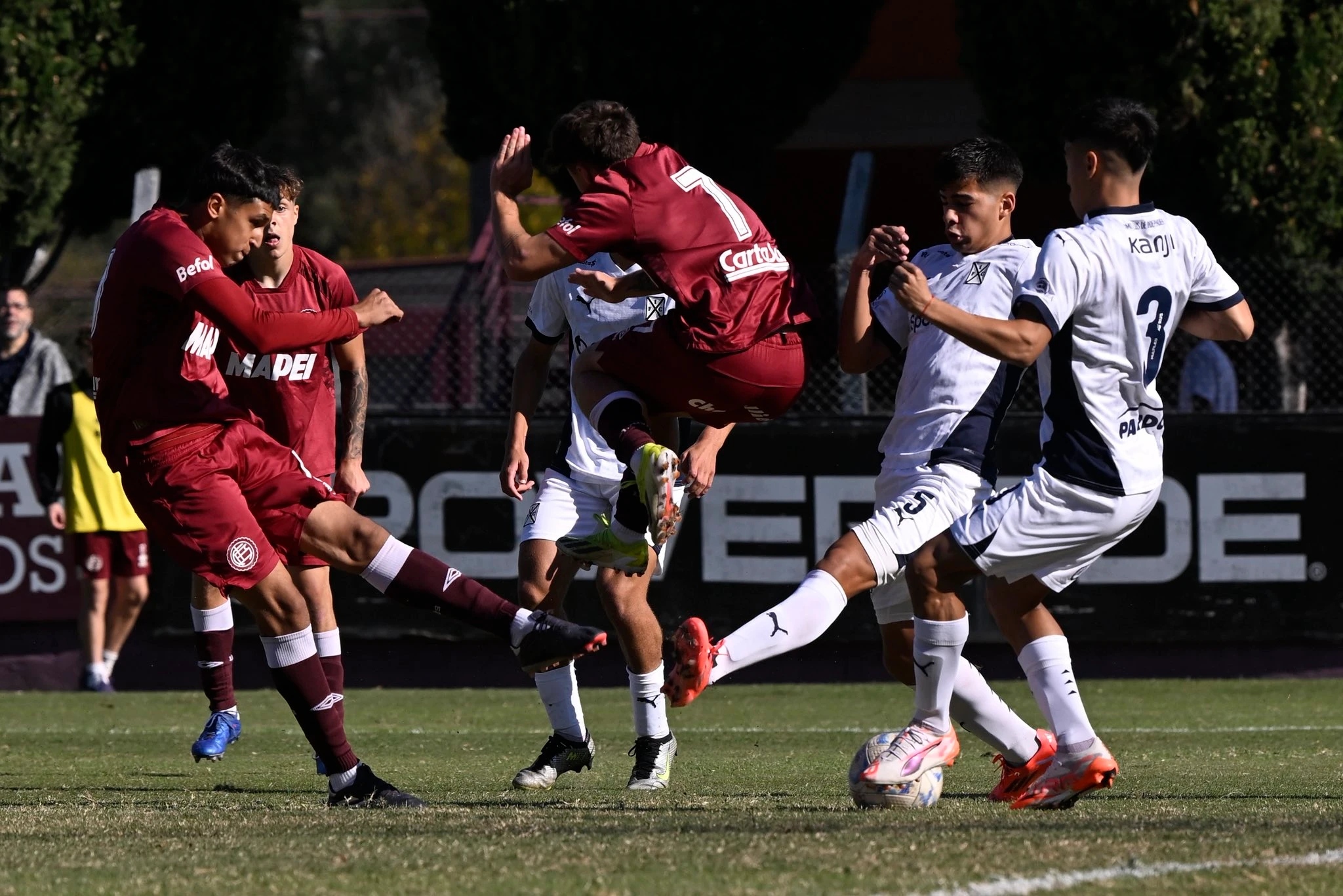 Reserva- Independiente-03