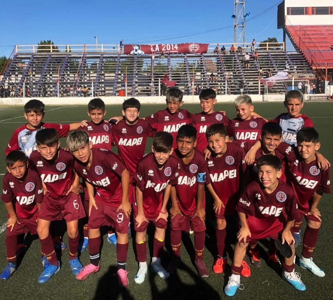 Lanús fútbol infantil AFA
