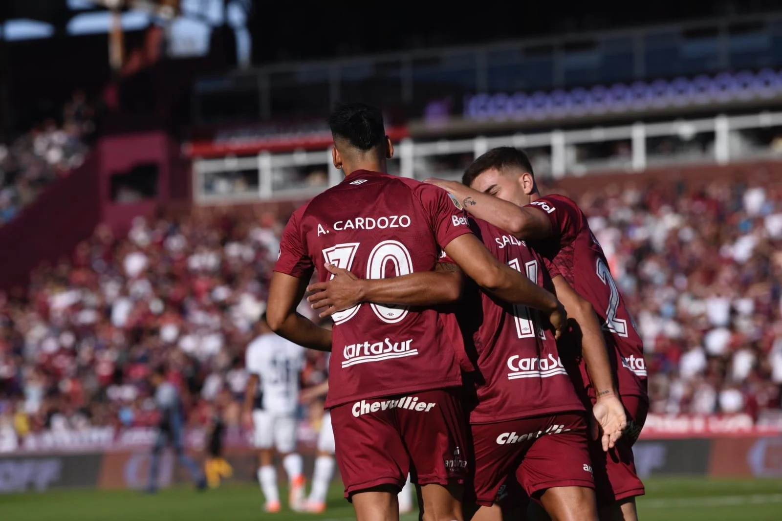 Lanús seguidilla de partidos abril (3)