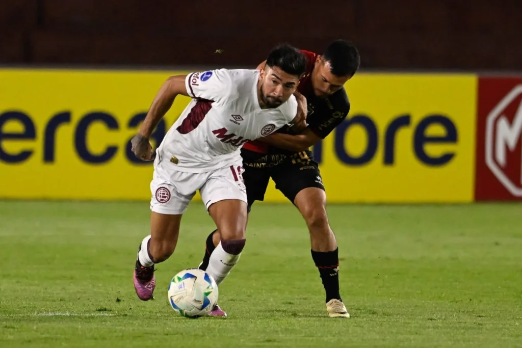 Melgar Lanús Marcelino Moreno