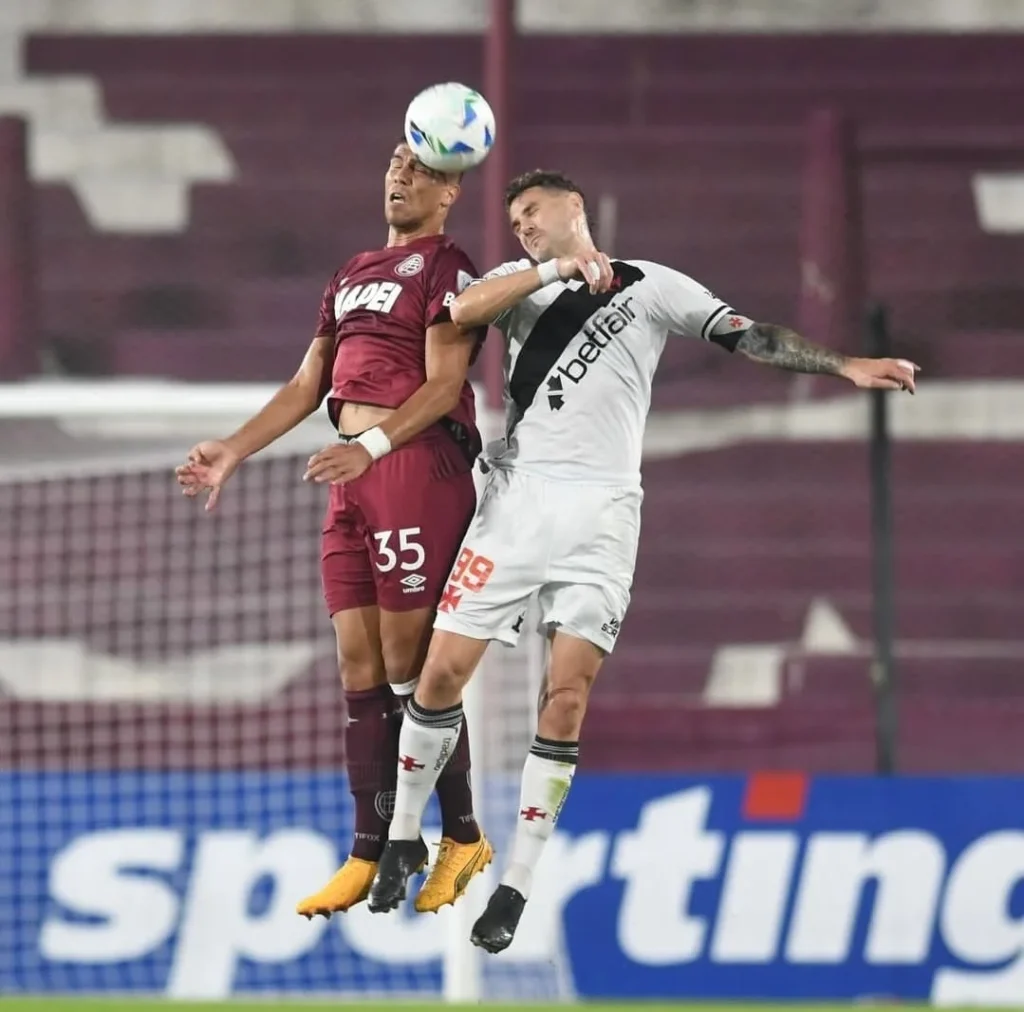 Ronaldo Dejesús Lanús 1 Vasco da Gama 0