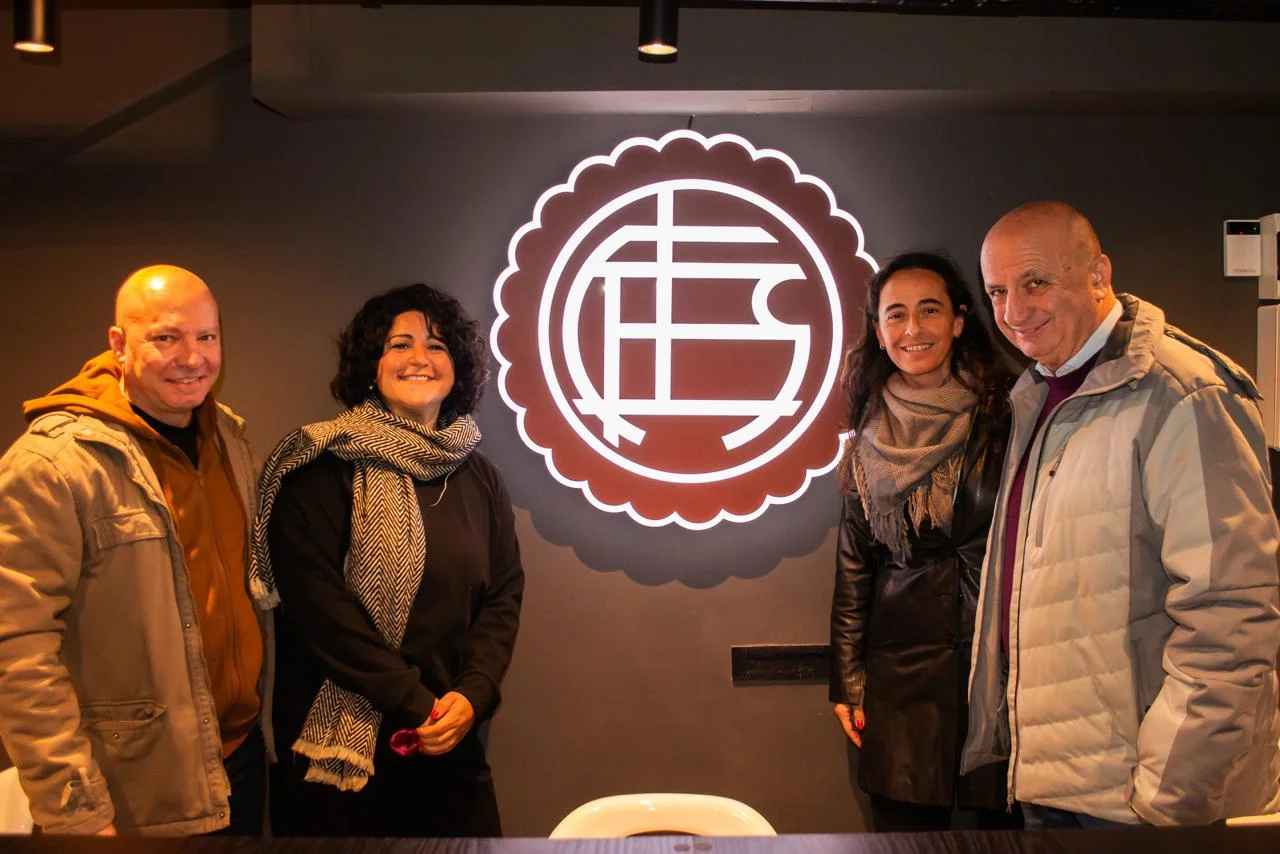 Nueva oficina de Socios Club Lanús