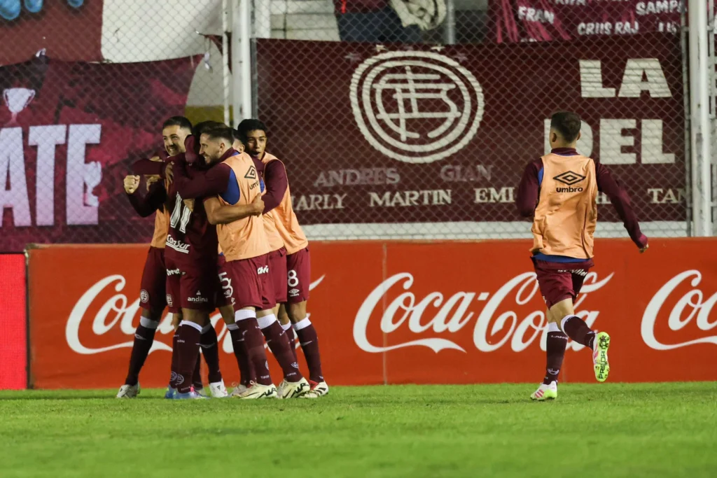 Salvio gol a Vèlez Copa Argentina