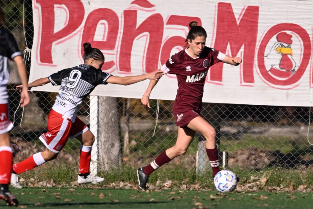 Femenino contra Morón