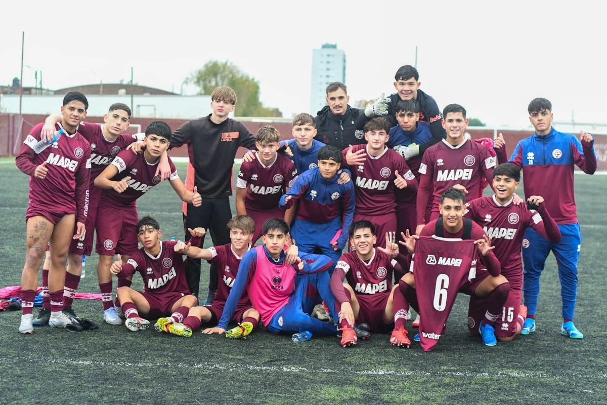 Juveniles festejo Séptima