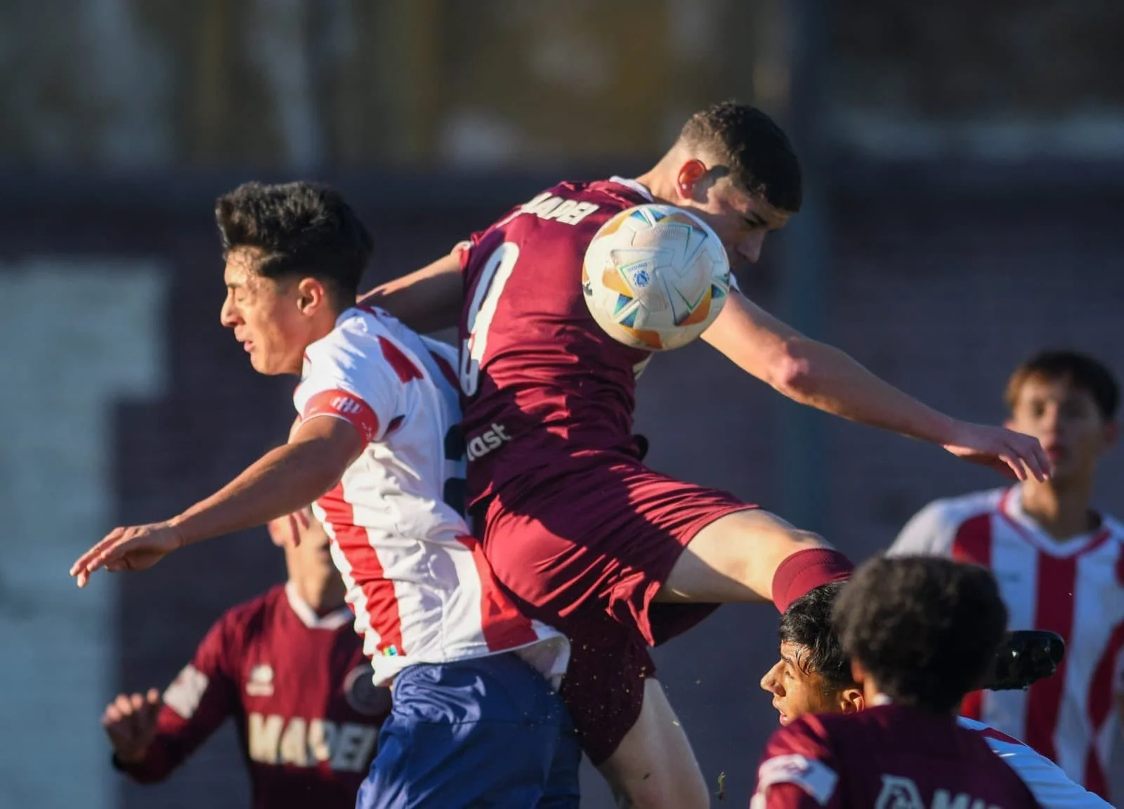 Juveniles vs. Unión