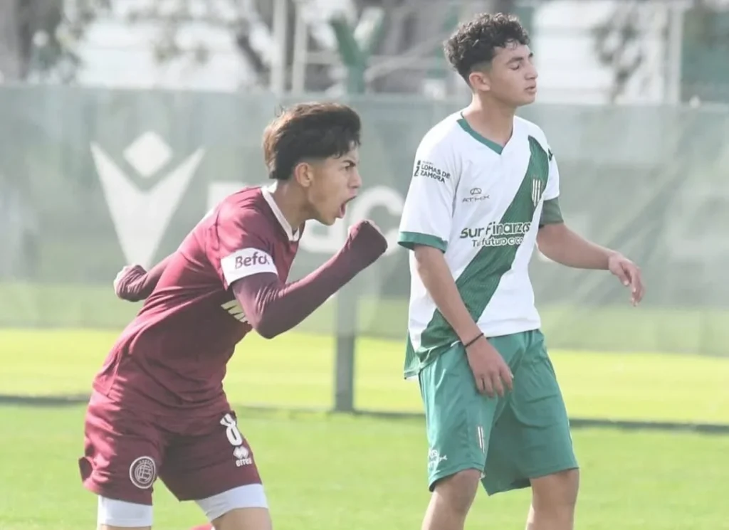 Juveniles Clásico del Sur contra Banfield