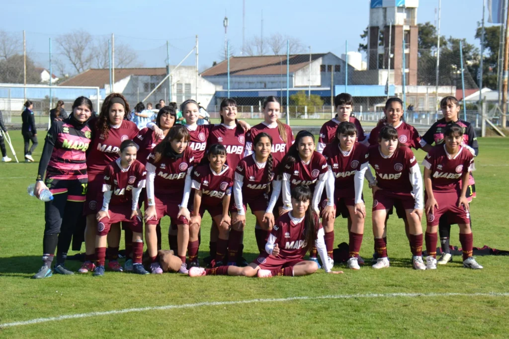 Juveniles Femenino vs. Racing