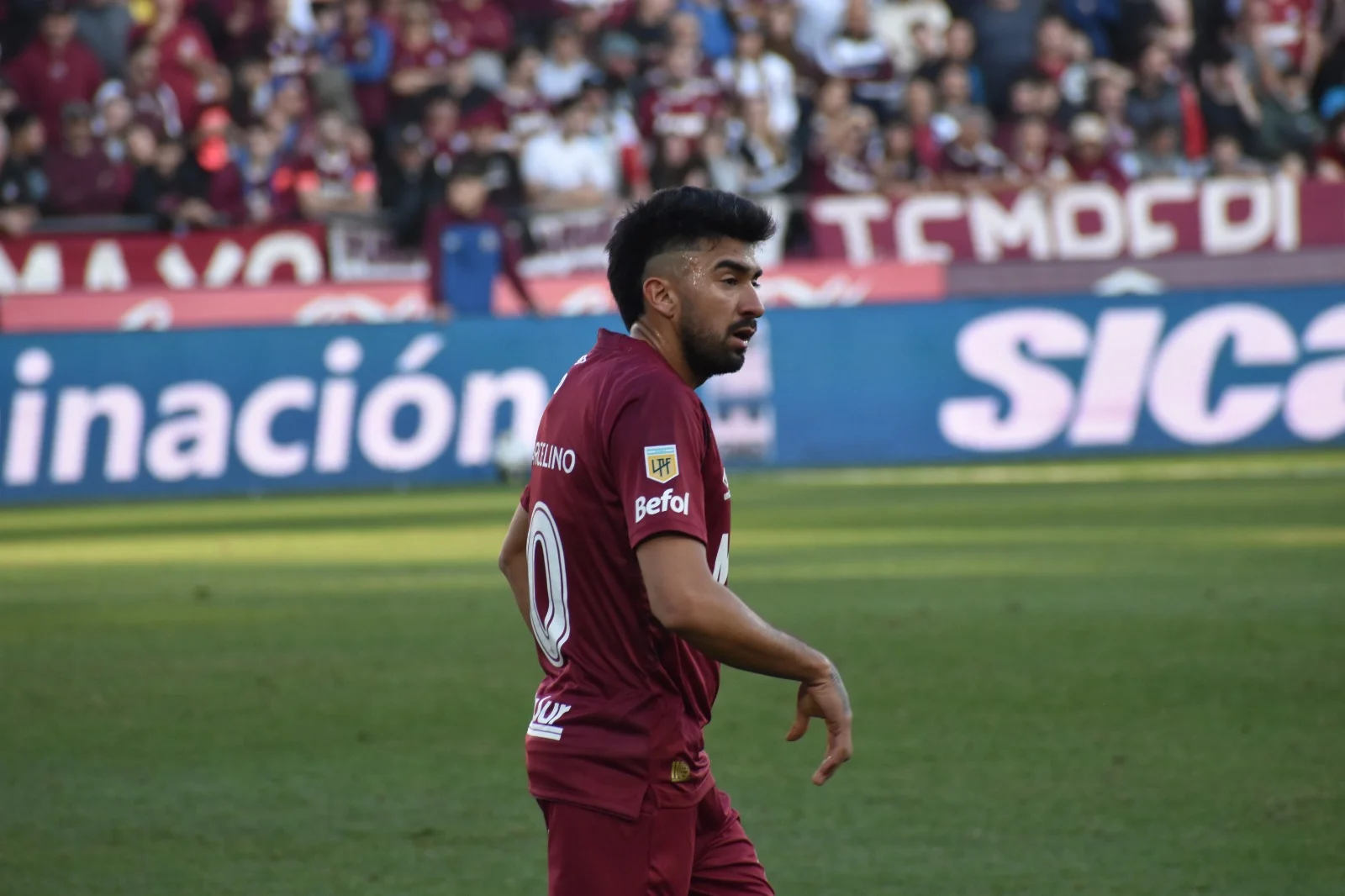 Reunión a la vista: Lanús retoma las charlas para renovar a Marcelino Moreno