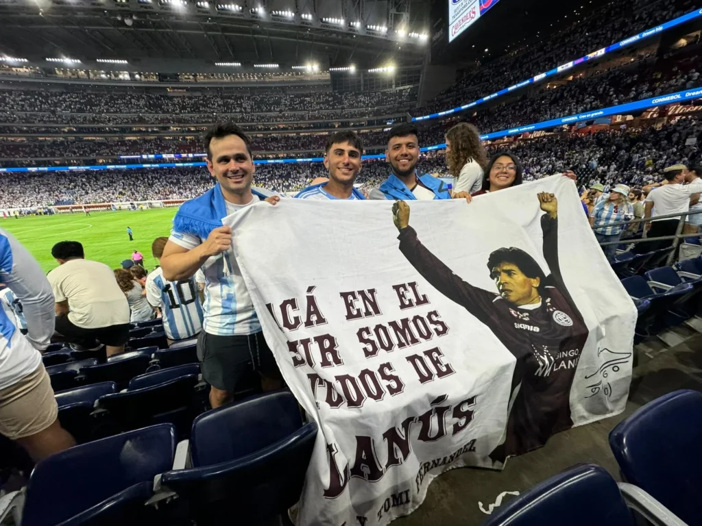 Hinchas por el Mundo - Seattle