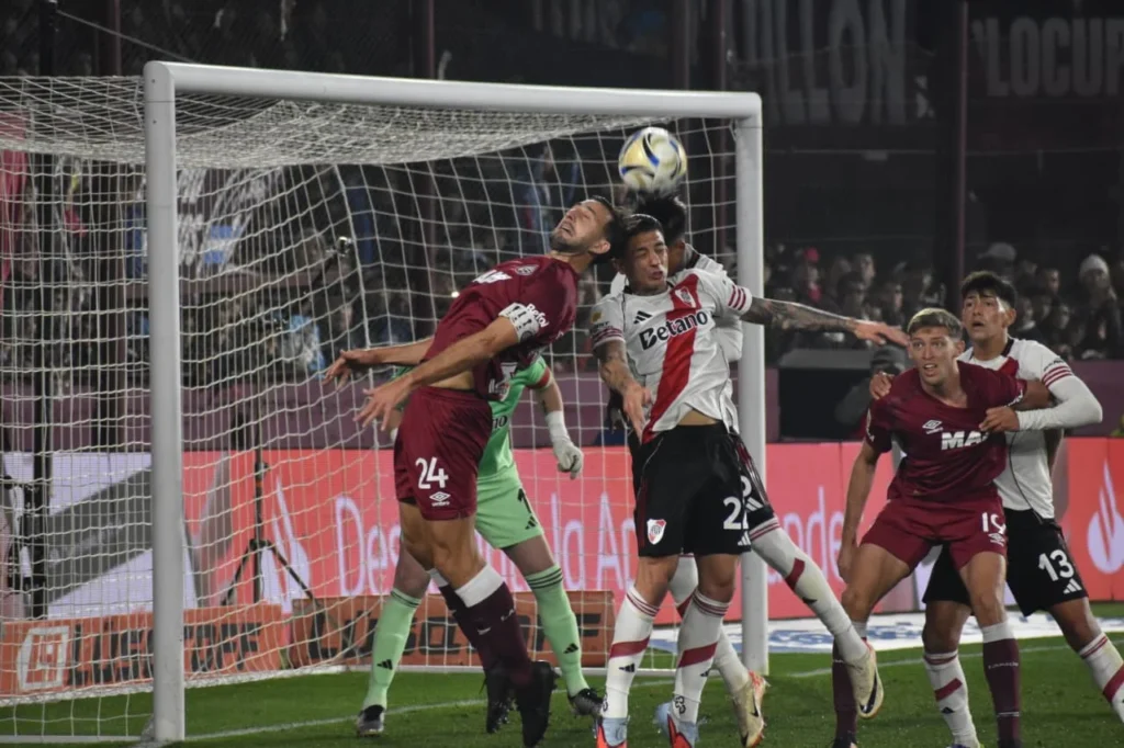 Lanús 1 River 1