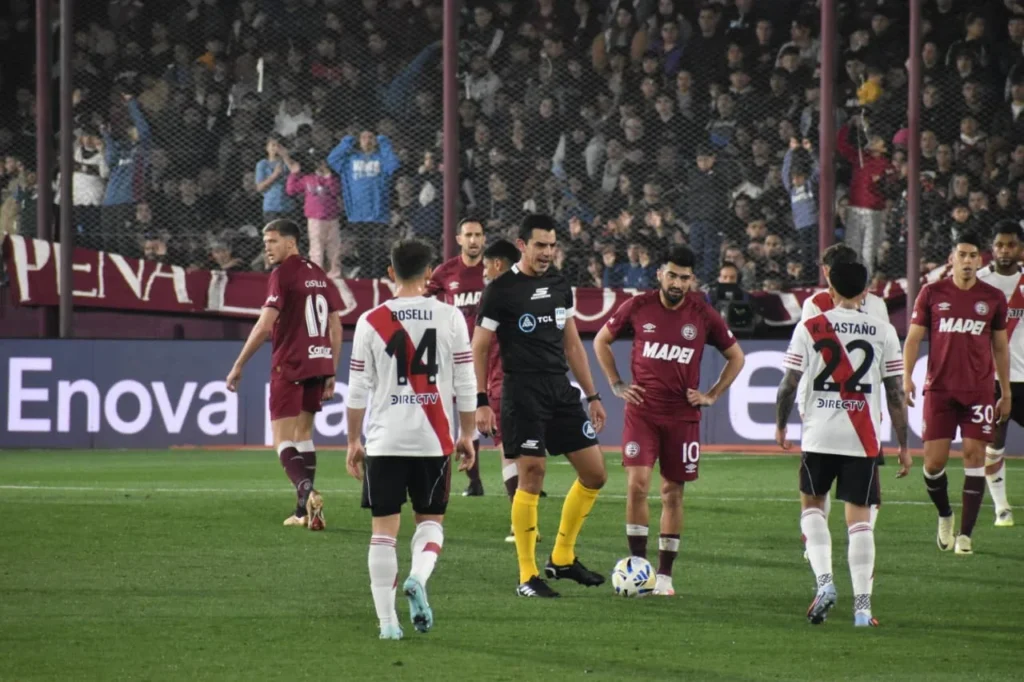 Lanús 1 River 1