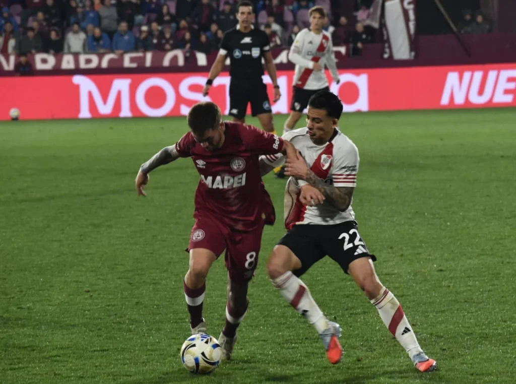 Watson Lanús 1 River 1