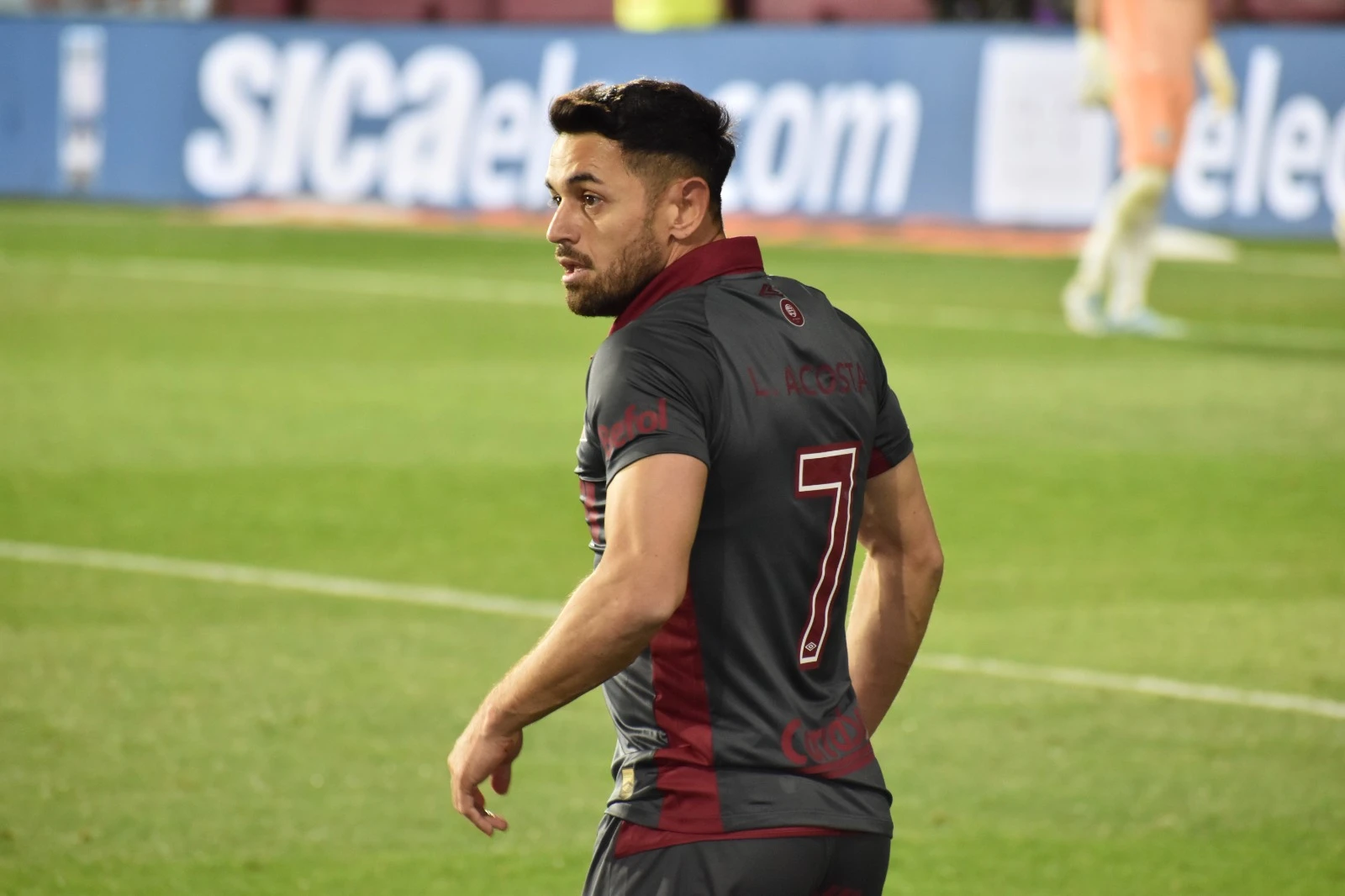 Lautaro-Acosta-03