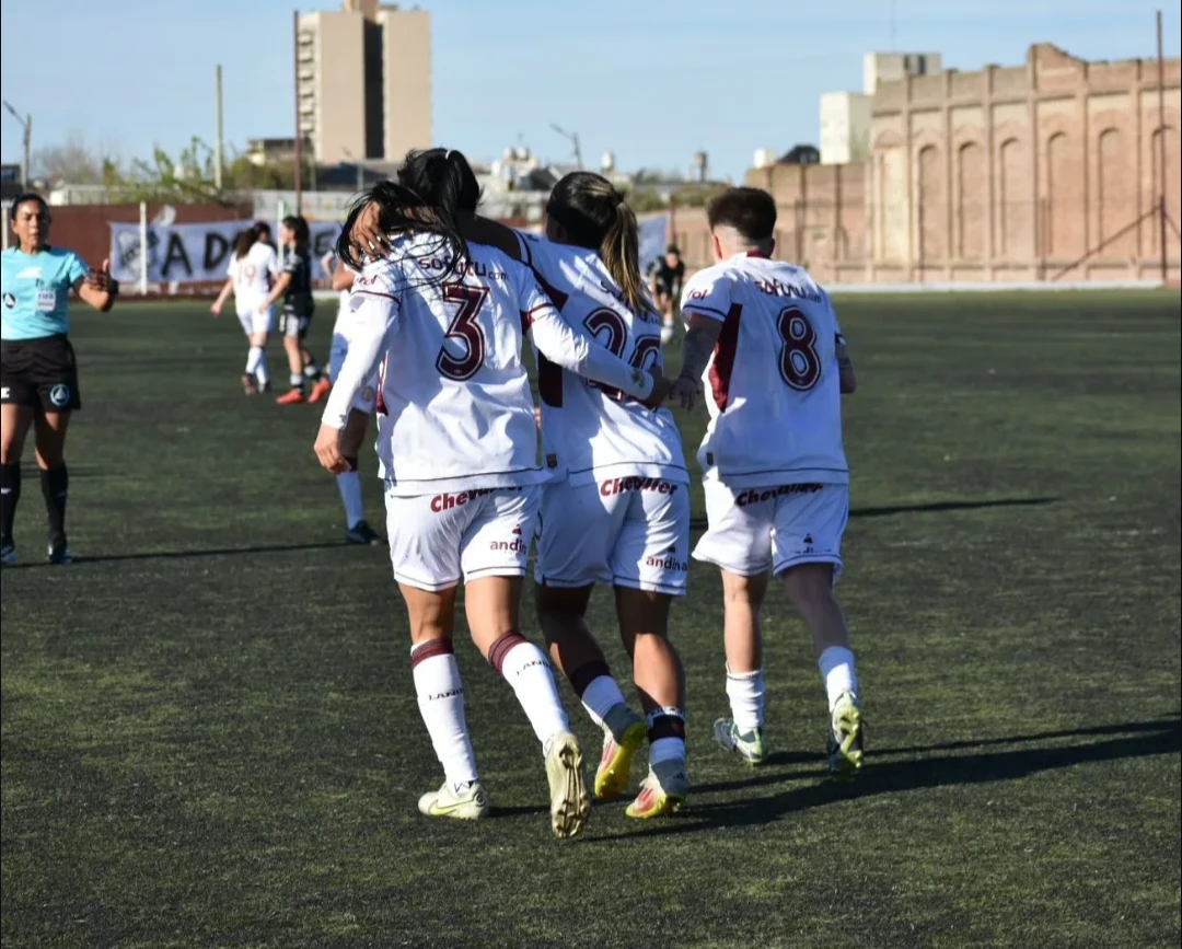 Lanus-Femenino-03