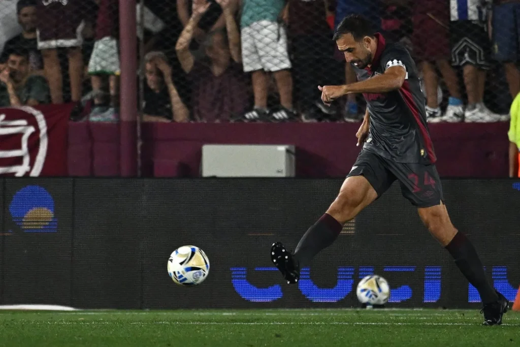 Cali Izquierdoz Lanús Tigre