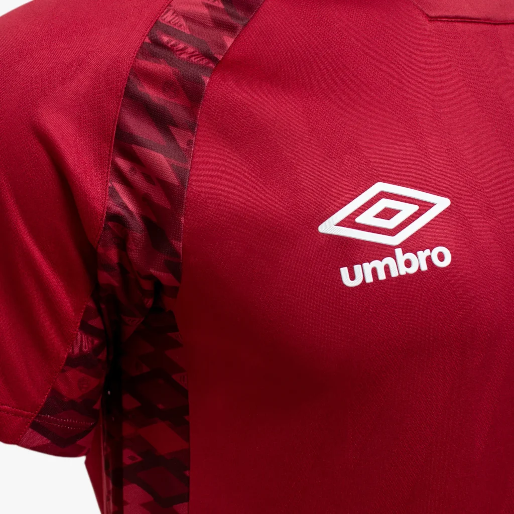 Umbro nueva camiseta