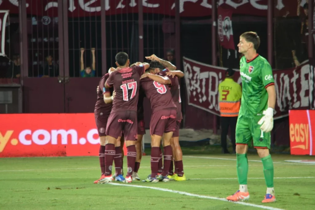 Lanús 5 Newell's 0