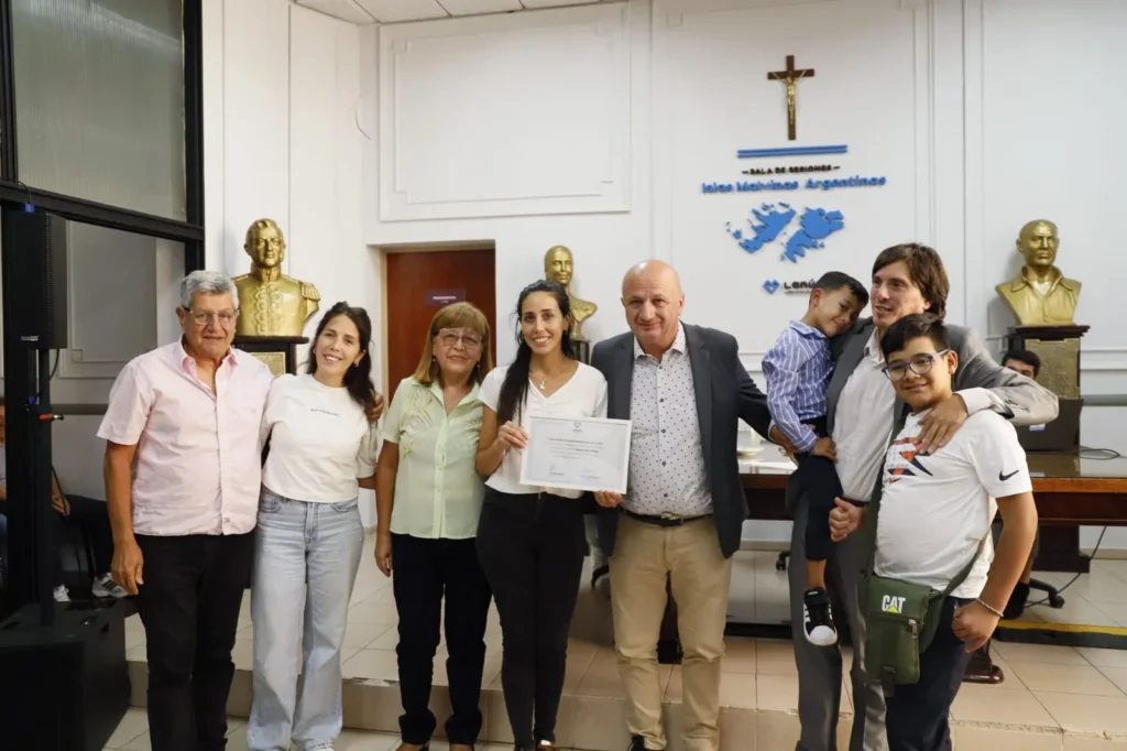 Néstor Díaz Pérez Ciudadano Ilustre de Lanús