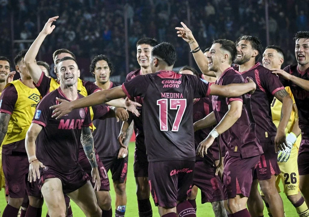 Lanús festejo clásico