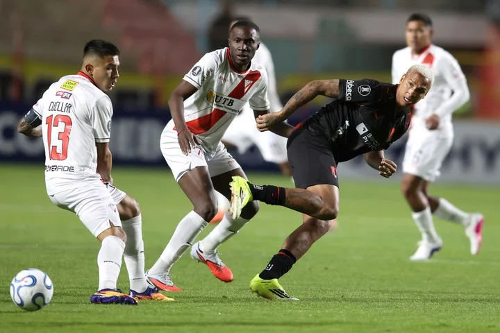 Atención Lanús: Liga de Quito derrotó a Always Ready