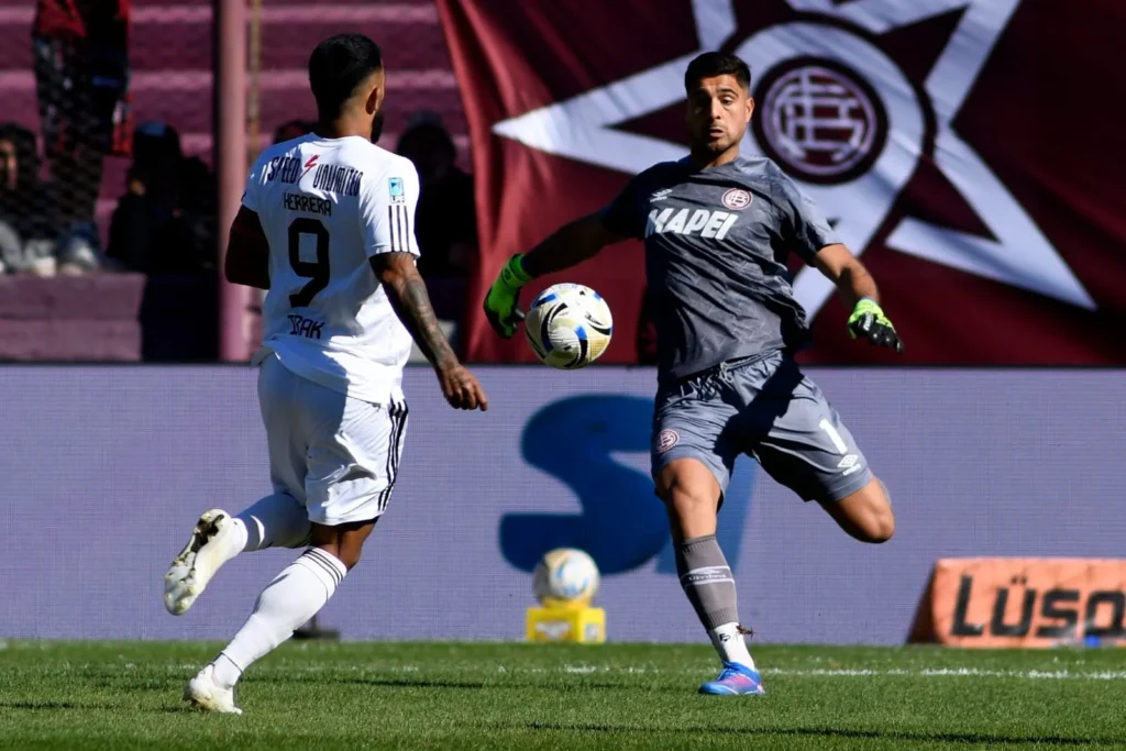 Franco Petroli Lanús Riestra