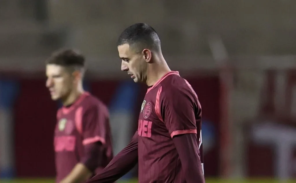 Ramiro Carrera Always Ready 4 Lanús 0