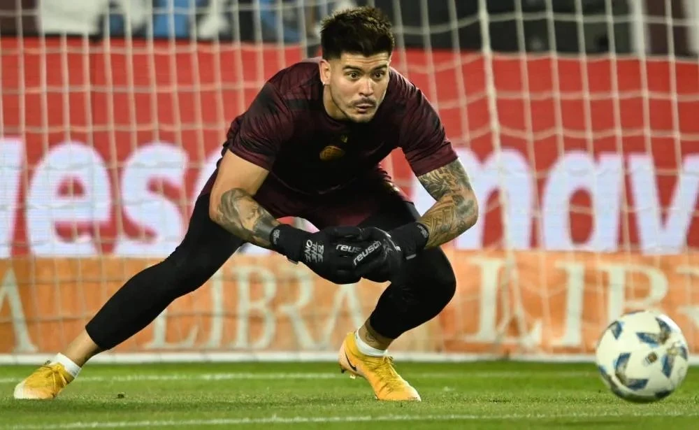 Lucas Acosta fue desvinculado de Lanús y firmó con Aldosivi