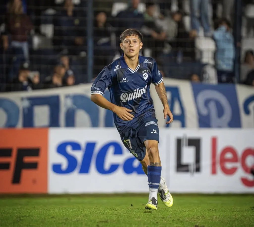 Thiago Mejías juvenil de Quilmes