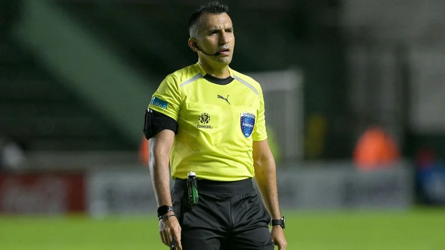 Árbitro colombiano ante Cienciano en la altura de Cusco