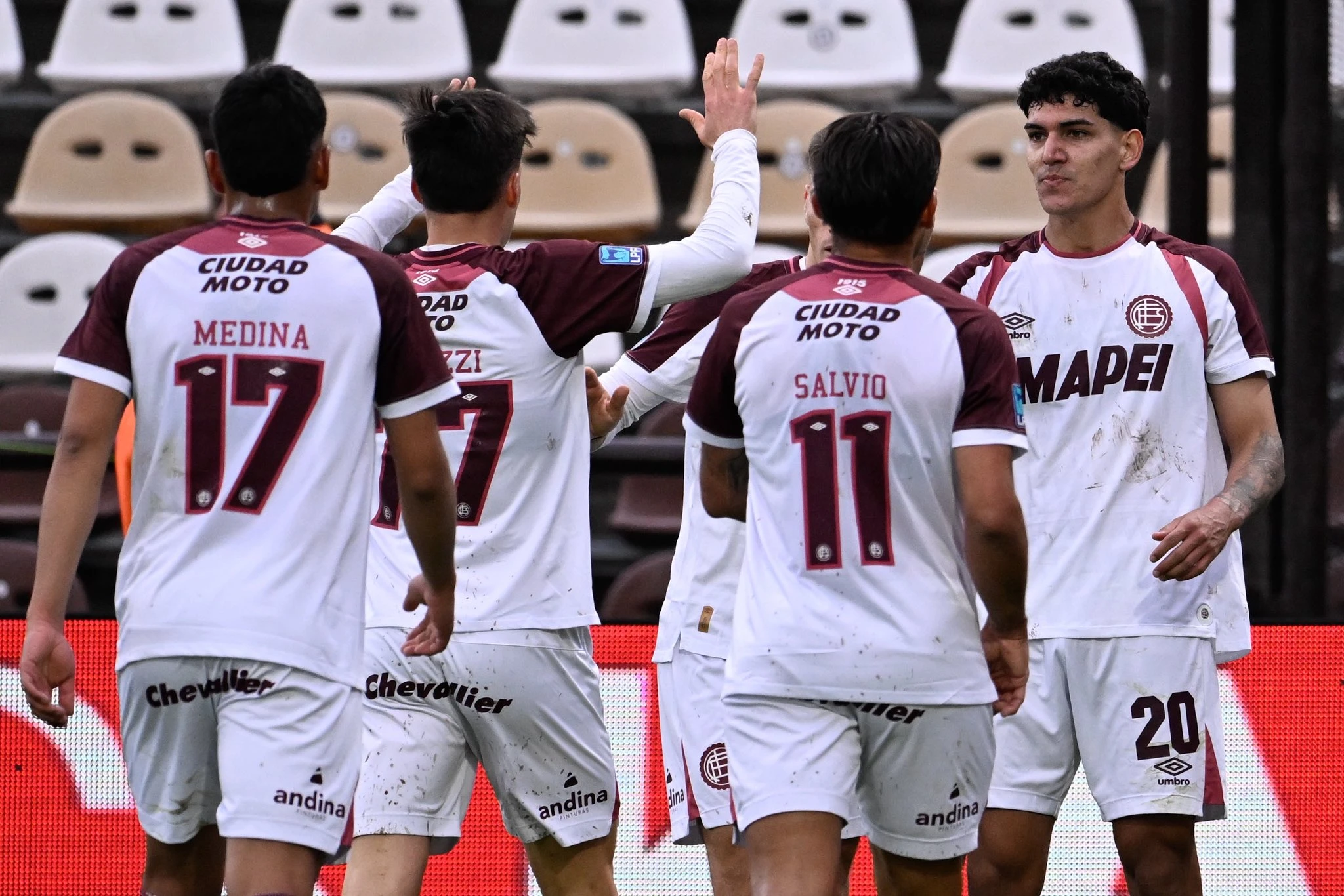 Lanús-Equipo