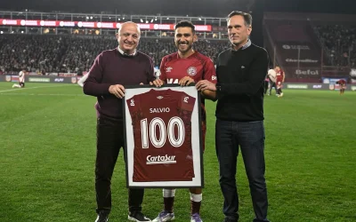 Salvio alcanzó el centenar de juegos con la camiseta Granate