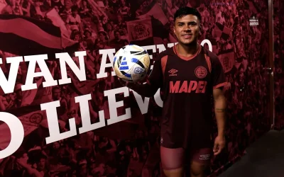 Dylan Aquino hat-trick a Newell's