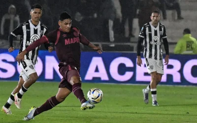 Posible cruce de Octavos: Lanús frente a Central en Rosario